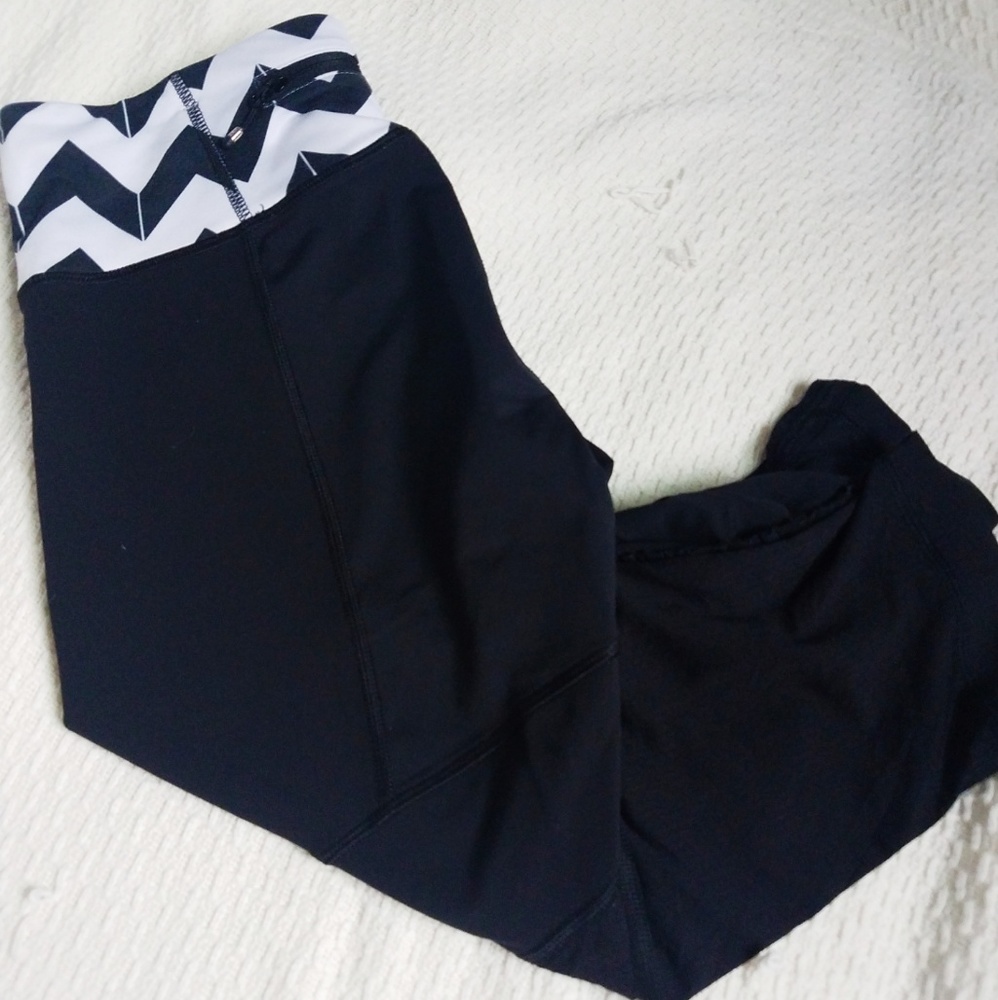 Lululemon Run: For Your Life Crops